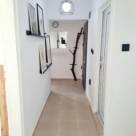 White House Apartments Haskovo Exterior photo