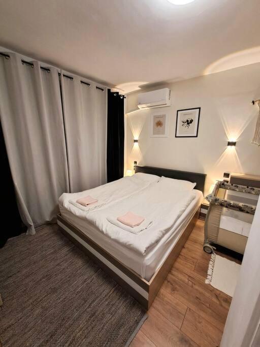 White House Apartments Haskovo Exterior photo